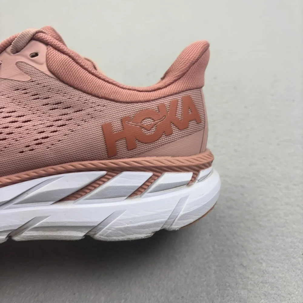 Hoka One One Clifton 7 Shoes Womens Size 8.5 Pink Running Sneakers 1110509 MRCB